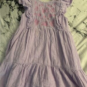 Cat & Jack size 5 t dress good condition